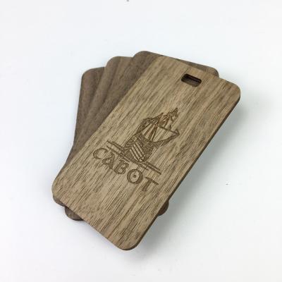 China Sustainable Hign-Grade Material Recycled Wooden Hang Tags For Clothing Customized Brand for sale