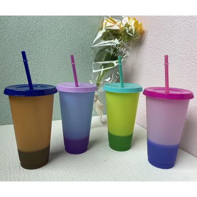 China 700ml 24OZ Coffee Disposable Custom Magic Matte Cold Temperature Stage DIY Color Changing Tumbler Plastic Cup With Lid And Straw for sale