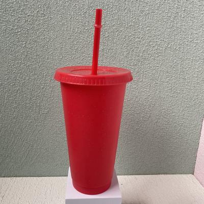 China Factory supply direct disposable fashion rainbow straw glitter cup pp large capacity plastic straw material cup for sale