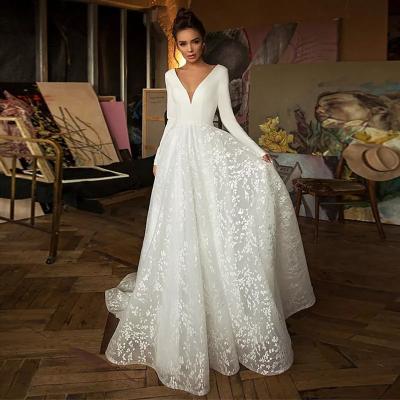 China Breathable Elegant XMN A Line Lace Up Vestido Novia Long Sleeve Lace White Wedding Dress 2022 Wedding Dresses Long Sleeves V Neck Wedding Dress for sale