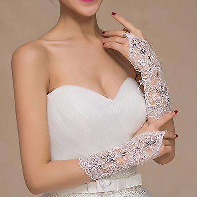 China 2021 Fingerless Crystals Beaded Wedding Gloves Bridal Gloves Opera Length Fingerless Lace Appliques Rhinestone Wedding Gloves for sale