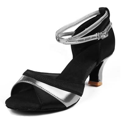 China 806 Silver Ballroom Dance Shoes 5cm Heel Classic Latin Latin Dancing Shoes for sale