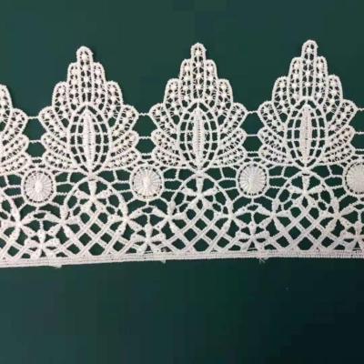 China Sustainable Bridal Lace Off White Chic Lace Trim For Clothing Lace for sale