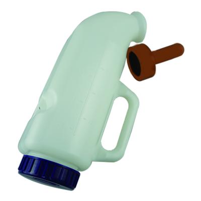 China Suitable for calf in the new 2018 nursery animal feeding device animal feeding bottle for sheep 2L for sale