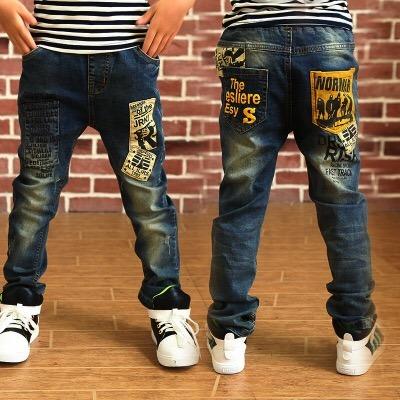 China Windproof Fashion Stylish Loose Letter Printed Elastic Waist Kids Boy Jeans Pants Designs for sale