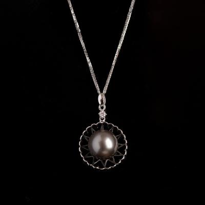 China Designer 18k Gold Fashion Accessories 12-12.5mm CLASSIC Round Black Seawater Pearl Jewelry Necklace Pendant for sale