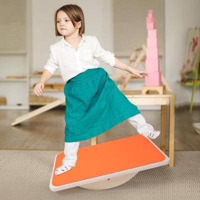 China Wooden Yoga Exercise Kids Balance Rocker Board, Wooden Standing Desk Accessory Balancing Board for Under Desk for sale