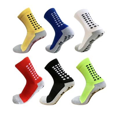 China Breathable Colorful Sports Logo Anti Slip Football Sporty Custom Grip Socks for sale