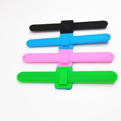 China Custom Flexible Silicone Magnetic Bracelet Wristband Silicone Magnetic Wristband for sale