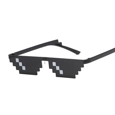 China Fashion sunglasses 2021 new pixelated sunglasses ladies brand thug life party glass men and women retro glasses for sale