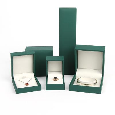 China Luxury Recyclable Asp Green Silk Screen Jewelry Package Ring Boxes Jewelry Box Custom Made With Inner Recyclable Velvet Paper Boxes 500pcs for sale