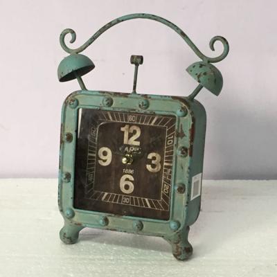 China Antique Style Antique Blue Metal Table Clock Manufacturer for sale