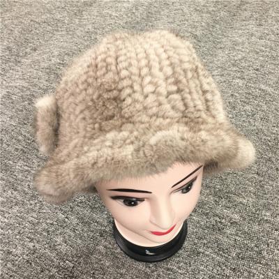 China 2022 New Medium Winter Fashion Comfortable Real Flower Hat Real Flower Mink Fur Hat With Rose Hat Luxury Handmade Headdress Ladies for sale