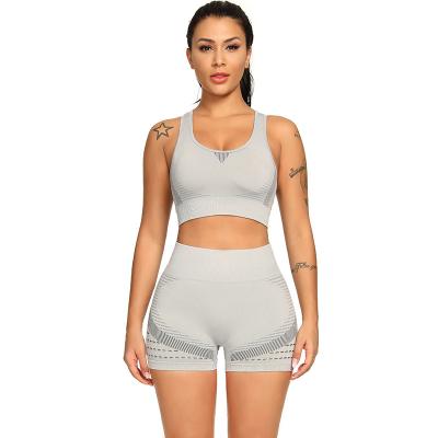 China New Breathable Sportswear Women Yoga Set 2 Piece Padded Cross Back Yoga Bra Shorts Quick Dry Gym Wear for sale