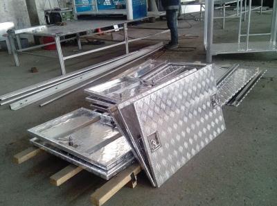 China Aluminum plate proceesing spare parts, aluminum sheet with hole, aluminum spare parts for sale