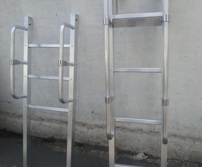 China Step ladder in aluminum for sale