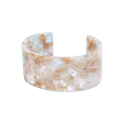 China New Punk Bangle Acetate Flat Leopard Print Bangle Opening Acrylic Amber Jewelry Resin Hand Jewelry for sale