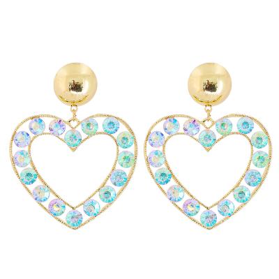 China Vintage personality creative new fashion heart-shaped earrings combine stud earrings with diamond cavity earrings for women for sale