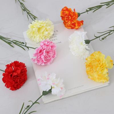 China Eco-friendly Gift Carnations Mother's Day Wholesale Artificial Flowers Silk Carnation With Cheap Price for sale