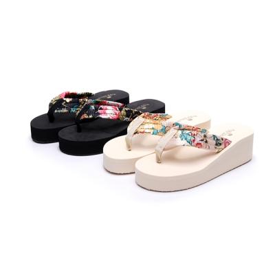 China CUSHIONING Suitable Price Good Quality Wholesale Slope Heel Sandals Thick Bottom Agent Cheap Women Flip Flops for sale