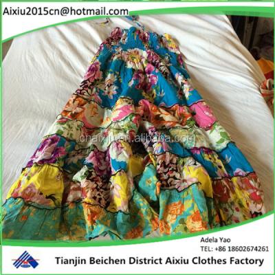 China Ladies used clothing fashion ladies silk dress second hand clothes used shoes for sale used clothing for sale