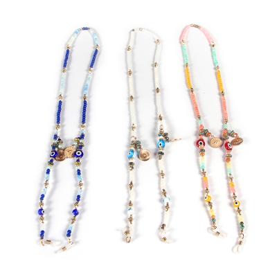 China Accessories Pretty Handmade Glass Beads Brightful Resin Stone Monocle Strap Beaded Glass Chain for sale