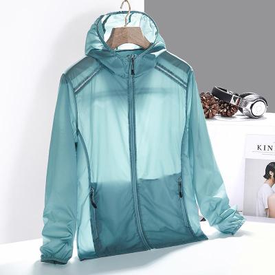 China Anti-Wrinkle Custom Design Brand Couple Sun Protection Breathable Reflective Quick Dry Clothes for sale