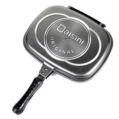 China Sustainable Cast Aluminum Double Sided Frying Pan for sale