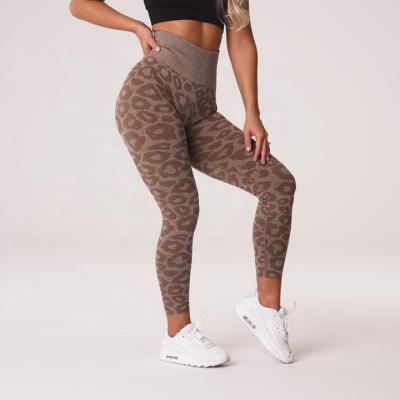 China anti-wrinkle sports leopard print seamless fitness sports pants high waist hips yoga sexy tight peach buttocks pants yoga casual leggings for sale