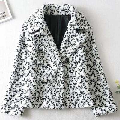 China Casual Short Crop Jackets Women Winter Women Clothes Leopard Print Long Sleeve Lambskin Fleece Comfortable Loose Women's Clothing QUICK DRY for sale