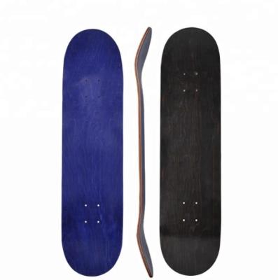 Κίνα 31inch μπλε κενός Skateboard βόρειος σφένδαμνος cOem 7ply γεφυρών προς πώληση