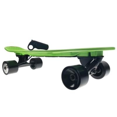 Κίνα 27inch πλαστικό ηλεκτρικό Skateboard μορφής ψαριών με το ενιαίο Drive τηλεχειρισμού προς πώληση