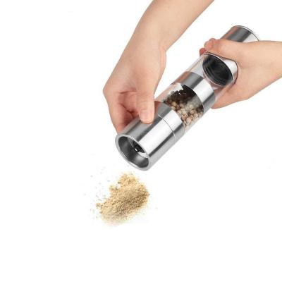 China Viable Kitchen Furniture 304 Stainless Steel Manual Pepper Mills Set Salt Pepper Mills Set Salt And Pepper Grinder for sale