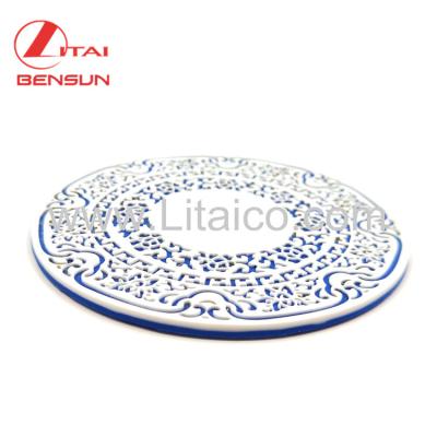 China Sustainable blue and white pvc coaster for sale