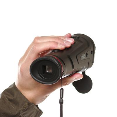 China 2000 Meters Extremely Sensitive Thermal Imager Monocular Handheld Thermal Hunting Monoculars For Night Tour for sale