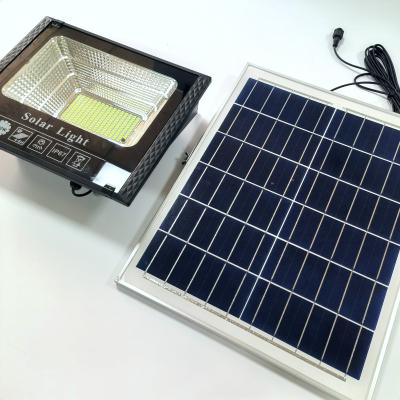 China IP67 Waterproof Outdoor Solar Floodlight Outdoor Solar Led Flood Light With Remote Control for sale