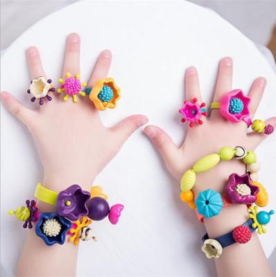 China DIY POP Educational Cordlss Beading Kids Bracelet Toys Jewelry Making Kit for sale