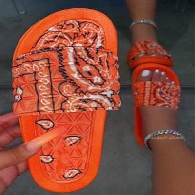 China Fashion Trend Sandalias Style Chanclas Para Mujer Bandanna Women Custom Bandana New Slips Bandana Slippers for sale