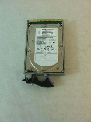 China IBM 26K5196 300GB 10000RPM Ultra320 SCSI HDD Disk Drive for sale