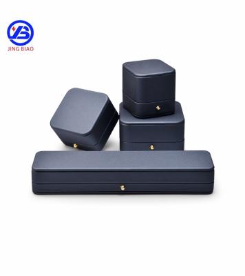 China China Manufacturers Custom Materials China Manufacturers Unique Shiny Lamination Recycled Ring Pendant Bracelet Set Jewelry Packaging Box With Logo for sale