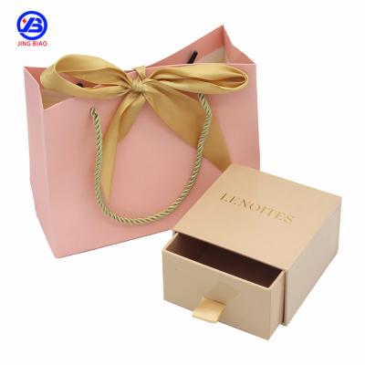 China Handmade Custom Lapel Hard Enamel Pin Belt Buckle Jewelry Handmade Recyclable Biodegradable Gift Packaging Box With Your Logo for sale