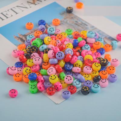 China Fashion 6*10mm Face 500g/bag Trendy Face 500g/bag DIY Jewelry Accessories Perforated Acrylic Smiling Perforated Kids Channeling Beads Material for sale