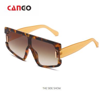 China Large Full Frame One-Piece Sunglasses Fashion Trendy Square Oversized Sunglasses for sale