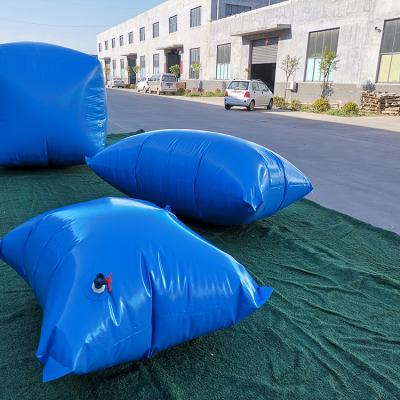 China Eco-friendly 5000 liter outdoor drought fire fighting disposable inflatable rubber pillars preloading pillow tpu PVC drink bladder for sale