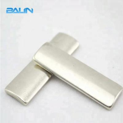 China Industrial magnet Rosh certification arc n50 n52 neodymium magnet power on sale cheap for sale