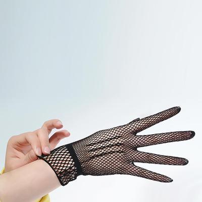 China Wedding Bridal Wedding Wrist Short Gloves Black White Fingerless Decoration Women's Lace Gloves for sale