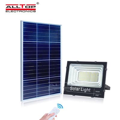 China ALLTOP theme park ip67 aluminum waterproof outdoor solar power 25w 40w 60w 100w 200w 300w led flood lamp with remote control for sale