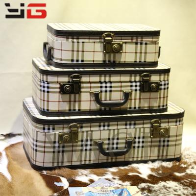 China China Eco-friendly Manufacture Set Of 3 Retro Decorative Tile Suitcases Storage Boxes for sale