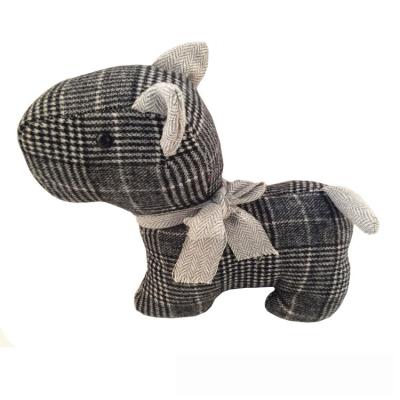 China 9 Inch High Quality Christmas Home Decoration Fabric Stuffed Dog Door Stopper L21*W23*H26cm for sale