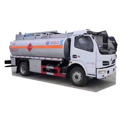 China Carbon Steel Q235 Stainless Steel CLW Dongfeng Oil Tanker Truck Fuel Delivery Truck With Customized Tank Capacity for sale